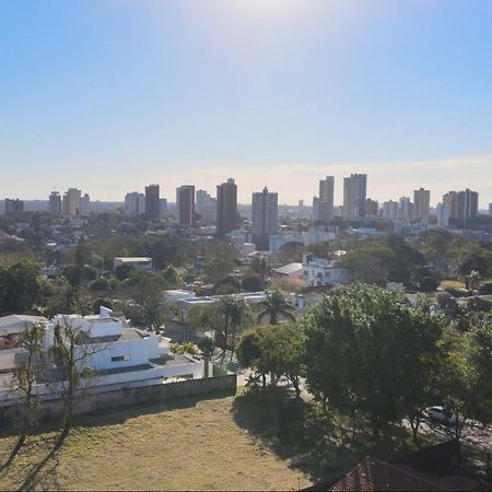 פוז דו איגואסו Unidade Independente E Confortavel, Em Sobrado Residencial No Coracao De Foz! Terreo E Piscina Compartilhada מראה חיצוני תמונה